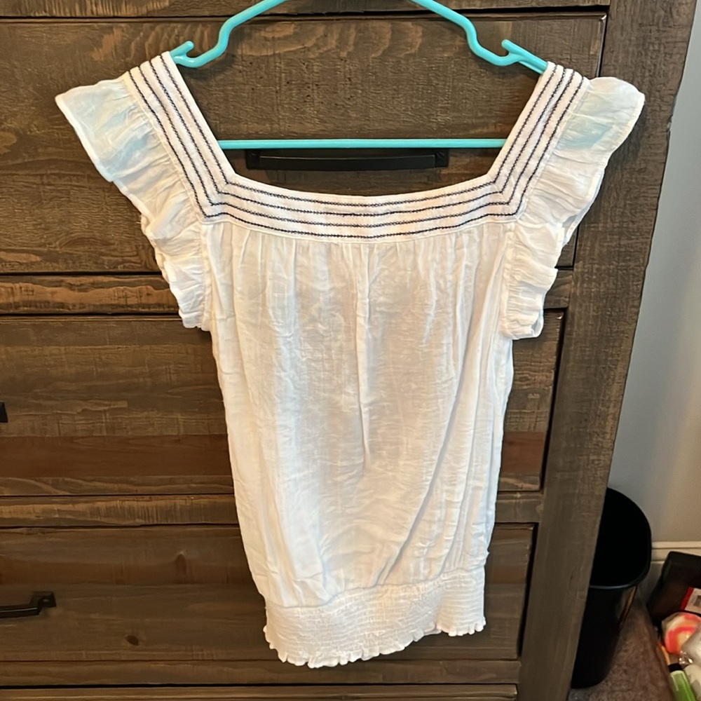 Small Blouse - Picture 2 of 2
